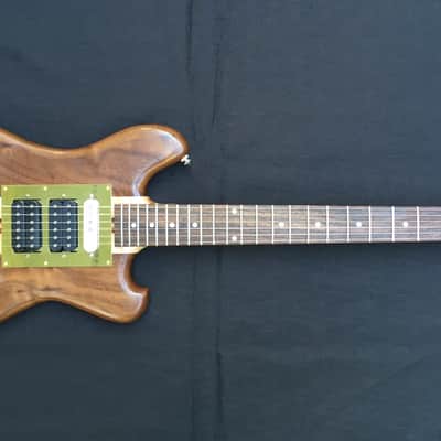 Jerry Garcia Walnut Wolf 2022 - Natural image 2
