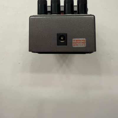 Boss Roland RV-3 Digital Reverb / Delay Stereo Vintage Guitar Effect Pedal image 5