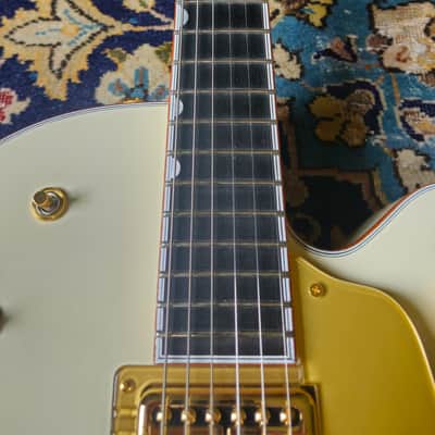 Gretsch White Falcon 6136T-59 Vintage Select Edition with Bigsby, Vintage White, Nitrocellulose Finish image 12