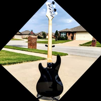 🎸Unmarked P Style Electric Bass Guitar +Rosewood Fretboard +Soft Case/Gig Bag +Strap +Cable +Pick!🎸 image 7