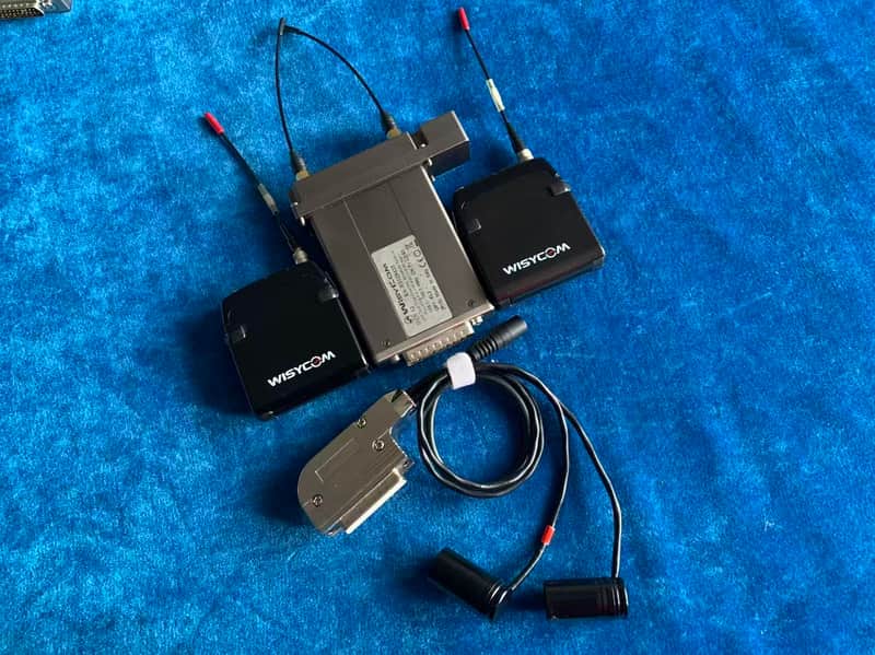 Wisycom MTP40S(2)+MCR42 566-798 image 1