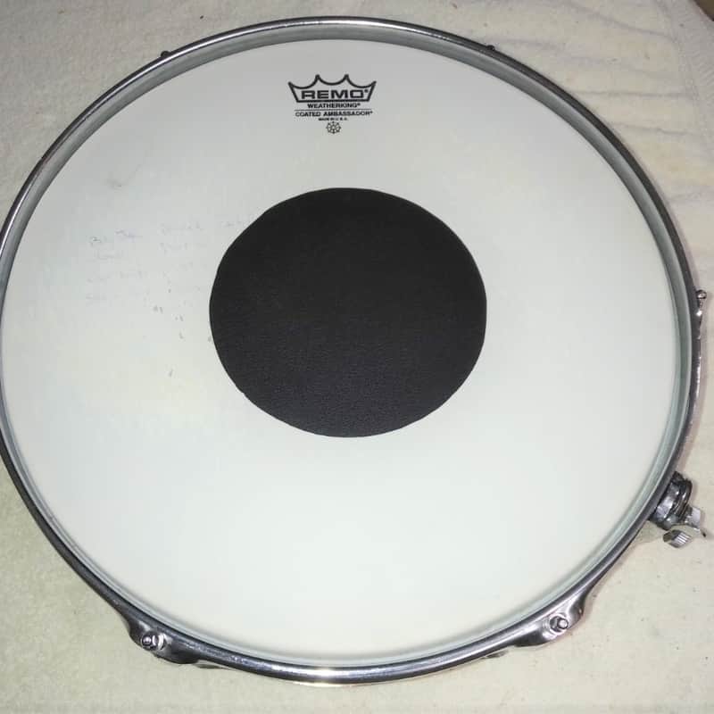 1960’s Crown Snare 6 lug 14″ x 5 1/2″ Sparkle Red