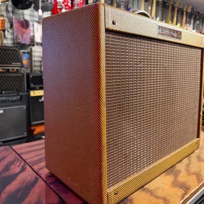 Victoria 20112-T Amp Tweed 1x12 Combo image 2