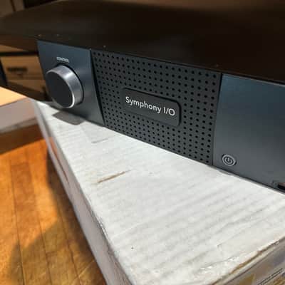 Apogee Symphony I/O MkII - 24x24 Analogue + 8x8 digital - Thunderbolt - Pro setup! image 2