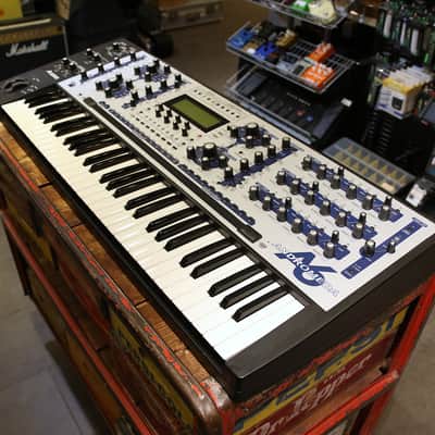 Alesis A6 Andromeda 61-Key Polyphonic Analog Synthesizer 2000s - Black/Silver image 3