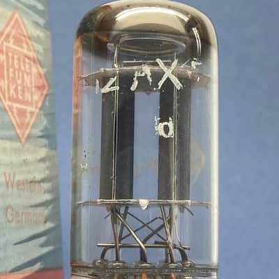 Telefunken ECC83 ◇ 12AX7 • 100% BALANCED mA & Gm • Strong NOS • Sep 1953 "pd" • Ribbed Plates • Amplitrex AT-1000 Digitally Tested • Quite Very Low Noise • T-04 image 8
