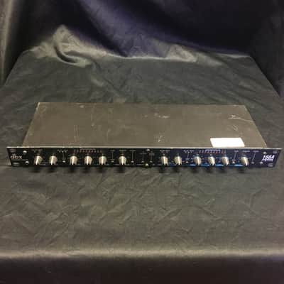DBX 166A Compressor/Limiter image 1