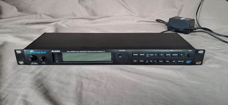 Alesis QuadraVerb 2 Dual Channel Octal Master Effects with Digital I/O 1990s - Black image 1