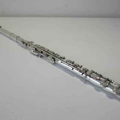 Yamaha YFL-581 Open Hole In-Line G, Solid Silver Flute image 6