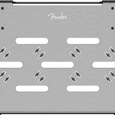 Fender Professional Low Profile Pedal Board, Small 18 x 12.8 x 2.95 Inches w/Bag image 3