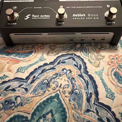 Two Notes ReVolt Bass 2022 - Present - Black image 2