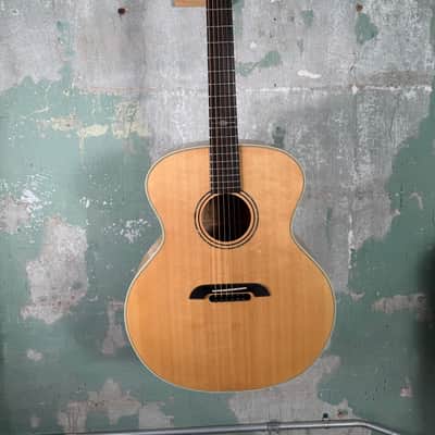 Alvarez Yairi Masterworks Jumbo - Flamed Maple Natural #5385 image 1