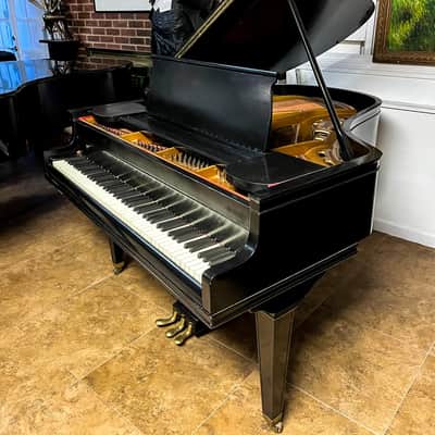 Chickering 5'3" Ebony Grand Piano – Superior Sound and Craftsmanship image 1