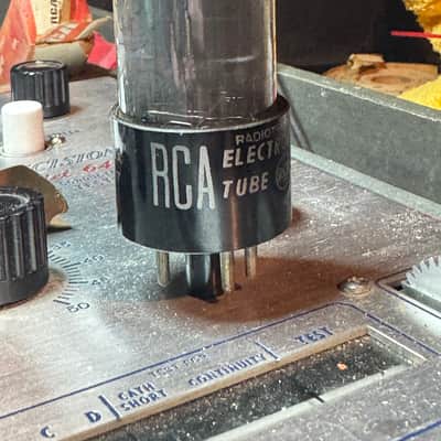 Vintage 1940’s RCA 6V6GT Vacuum Tube image 1