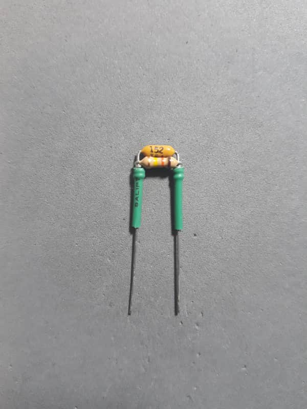 Treble Bleed King "1513-C" 1.5nF Axial Ceramic Cap, 130K Carbon Film resistor image 1