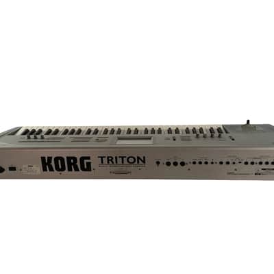 Korg Triton 61 Key *Expert Tested*Guaranteed* image 8