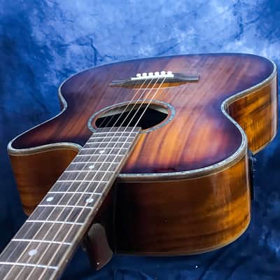 Freshman FALTDKOAOC 20th Anniversary OM Electro-Acoustic Guitar Koa Sunburst image 7