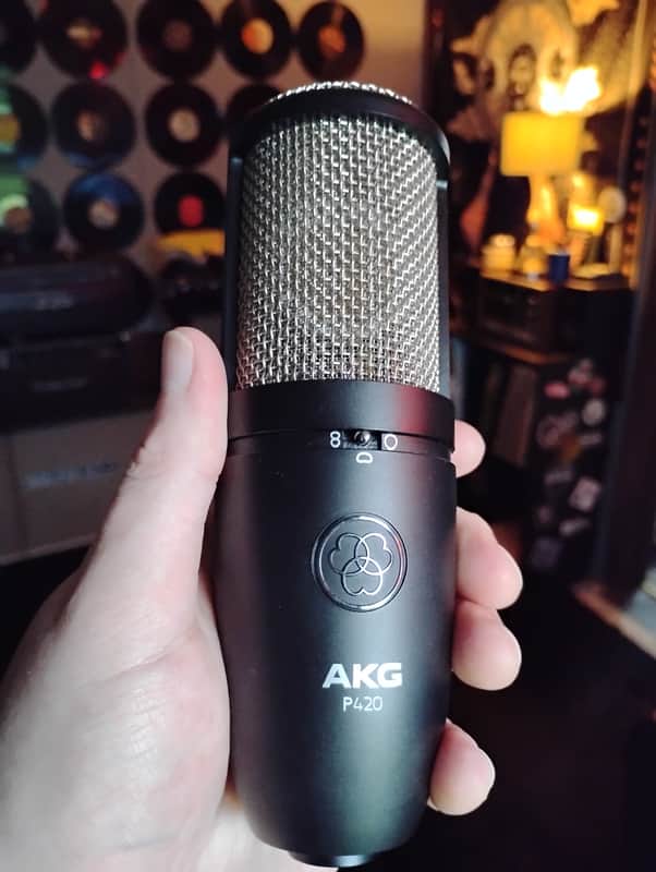 AKG P420 Perception 420 Multi-Pattern Large-Diapraghm | Reverb