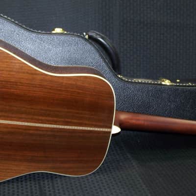 Martin HD-28V "Centennial" year model w/hsc (new old stock) 2016 image 3