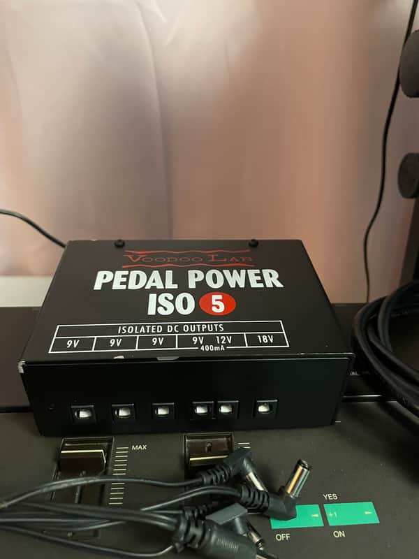 Voodoo Lab Pedal Power Iso 5 2010s - Black image 1