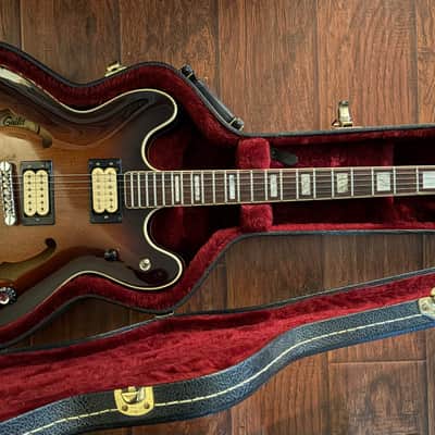 Guild Starfire IV SF 4D 1981 USA vintage with factory DiMarzio pickups OG plush hardshell case image 2