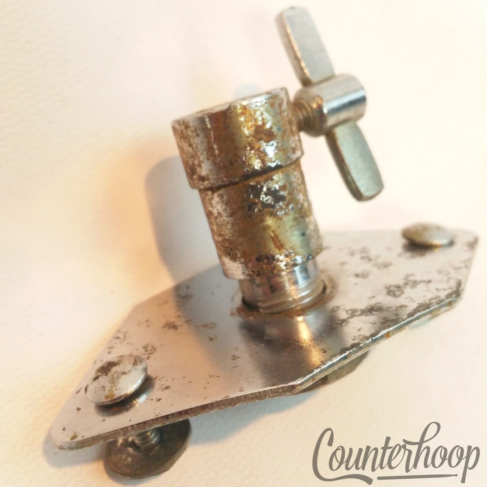 Camco 60s Oaklawn Mount Bass Drum Spur / Tom Arm Receiver Chrome Vintage USA** — main photograph