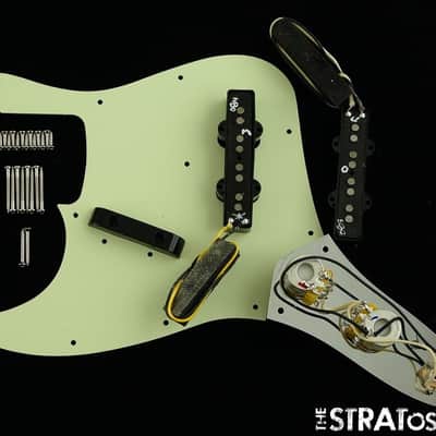 Fender Vintera III Early 60s Jazz Bass LOADED PICKGUARD Early 60s PU Mint Green image 2