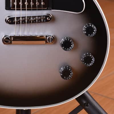 Gibson Custom Les Paul Custom M2M Gloss Silverburst image 16