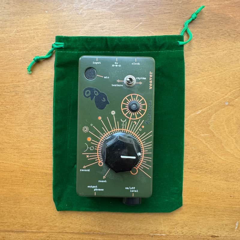Fieldtone Weaver - Forest Green  - Rare and new image 1