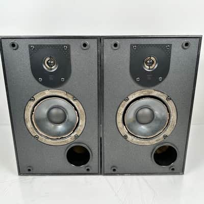 JBL MR25 Compact 2- Way Bookshelf Speakers Monitors image 3