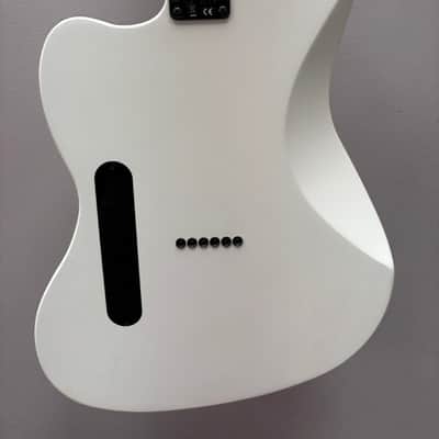 Fender Jim Root Jazzmaster 2020 - Flat White image 12