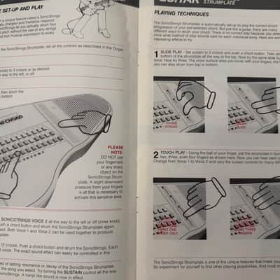 Suzuki OM-84 Omnichord 1984 - Ivory image 11