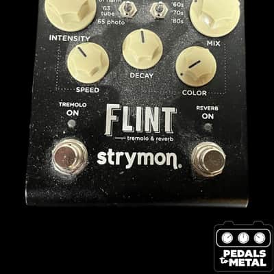 Strymon Flint Reverb and Tremolo V2 2012 - 2022 - Black with White Knobs - X17291 image 2