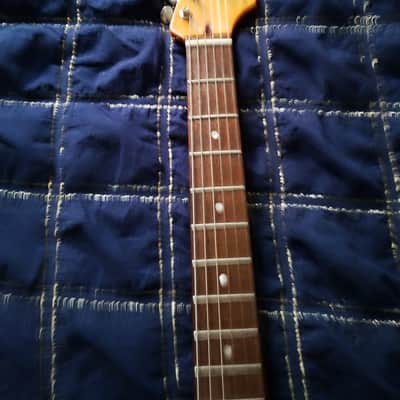 Squier Classic Vibe '60s Stratocaster with Laurel Fretboard 2019 - Present - Lake Placid Blue image 7