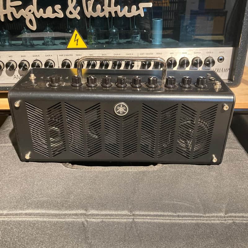 Yamaha THR10C Classic 10-Watt 2x3" Stereo Digital Modeling Guitar Combo 2013 - 2018 - Black image 1