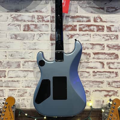 Fender Tom Morello "Arm The Homeless", Rosewood Fingerboard, Blue Ice Metallic image 5