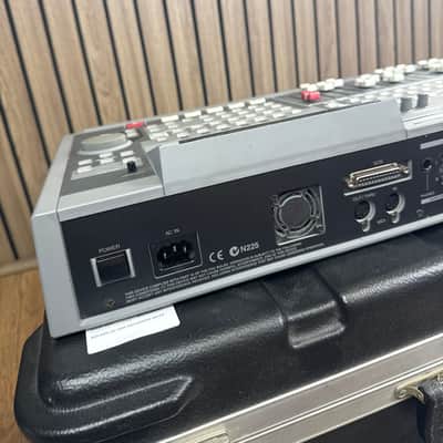 Roland VS-1680 24-Bit Digital Studio Workstation 1998 - 2000 - Gray image 6