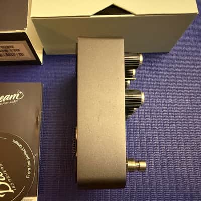 Universal Audio UAFX Dream '65 Modeler Amp image 3