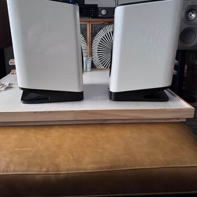 Elac Vela bs 404.2 2024 - White image 2