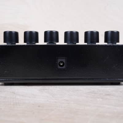 Electro-Harmonix Metal Muff Distortion with Top Boost Black Made in USA w/ Box, Paperwork image 5