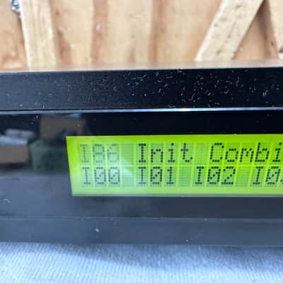 Korg M3R Keyboard Synthesizer Sound Module - New Battery - Needs Sounds image 2