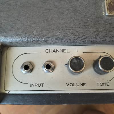 1962 TUBE APLIFIER FBT 200R image 3