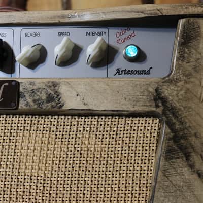 Artesound Vibrotweed 16W, 2-channel - Antiqued solid maple image 6