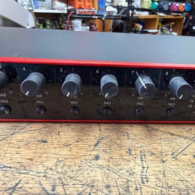 Focusrite Scarlett 18i20 3rd Gen USB Audio Interface with Original Box and Rack Ears image 6