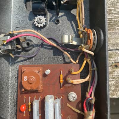 Vintage Cry Baby Wah Pedal Early Vox Era Chicago illionois 95-910511 Mid 70's image 9