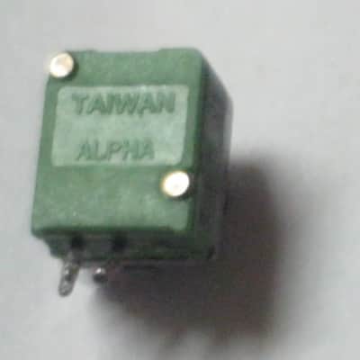 FIVE broken (for parts - AS IS/ FINAL SALE) Boss / Alpha & Alps  potentiometers (various values) 1990s - 2010s - 3 green, 2 teal, 4 are square, 1 is rectangle (stacked) values are in the description (NO: pedals/other items) image 11
