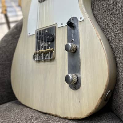 K-Line Truxton 2025 - White Blonde. NEW, (Authorized Dealer) image 5