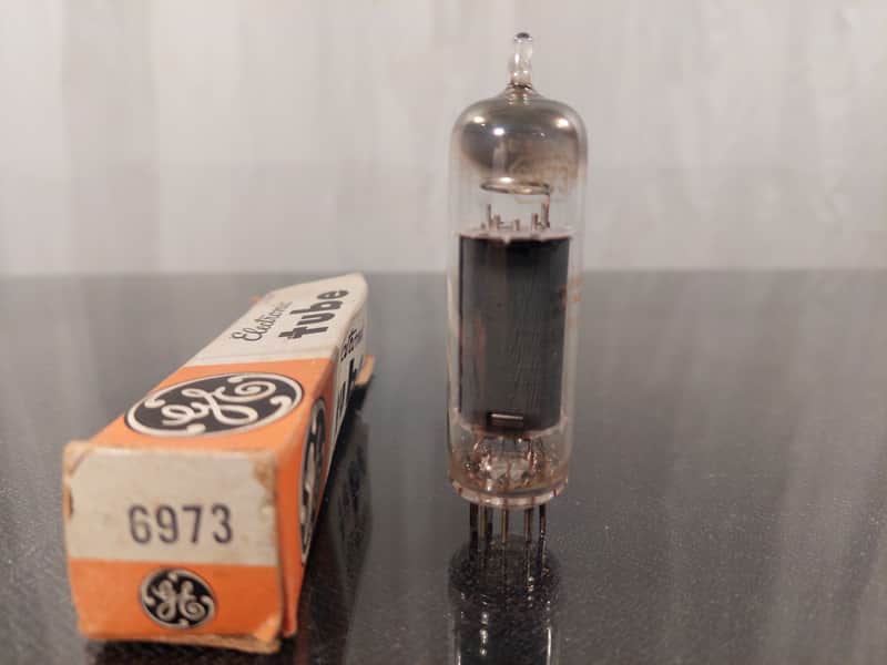 GE 6973 Vacuum Tube image 1