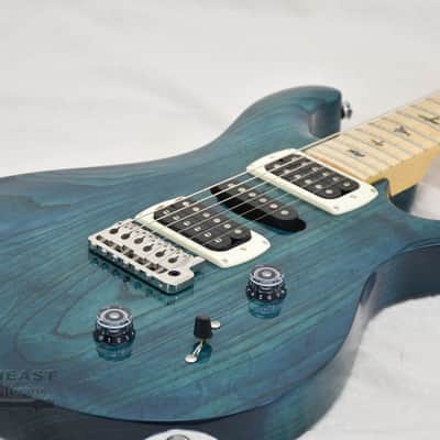 PRS SE Swamp Ash Special 22 Iri Blue (s/n:8340) image 8