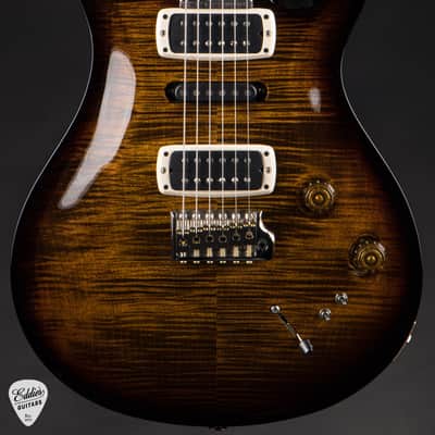 2024 - PRS Modern Eagle V - Black Gold Wraparound Burst image 2